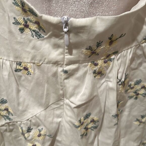 Urban Revio 8 Square Neck Tiered Midi Dress White Embroidered Floral Coquette - Picture 4 of 10